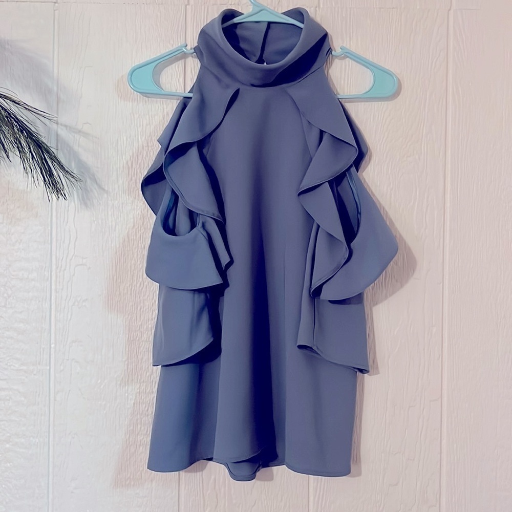 Topshop ruffle top size 6